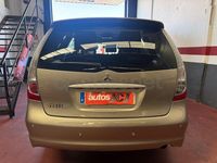 Usado Mitsubishi Grandis Intense+ 136 CV (100 kW) 2007 Beige Monovolumen