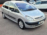 Usado Citroën Xsara Picasso 95 CV (69 kW) 2003 Gris / plata Monovolumen
