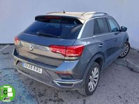 Usado VW T-Roc Advance 116 CV (85 kW) 2019 Gris SUV