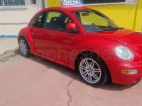 Usado VW New Beetle 90 CV (66 kW) 1999 Rojo Utilitario