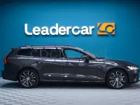 Usado Volvo V60 Plus 350 CV (257 kW) 2024 Gris / plata Familiar