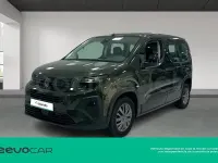 Usado Peugeot Rifter Allure 100 CV (73 kW) 2025 Verde Monovolumen