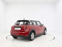 Usado Mini ONE 102 CV (75 kW) 2021 Rojo Utilitario