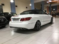 Usado Mercedes E220 170 CV (125 kW) 2014 Blanco Descapotable