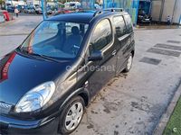 Usado Toyota Yaris Verso Sol 86 CV (63 kW) 2004 Negro Monovolumen