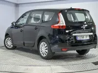 Usado Renault Scénic III 116 CV (85 kW) 2015 Negro Monovolumen