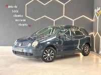 Usado VW Polo Match 65 CV (47 kW) 2004 Gris / plata Berlina