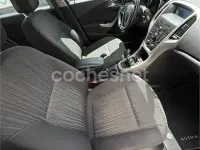 Usado Opel Astra Selective 125 CV (91 kW) 2012 Blanco Berlina