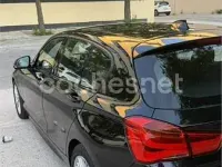 Usado BMW 118 150 CV (110 kW) 2018 Negro Utilitario