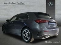 Usado Mercedes A180 AMG line 116 CV (85 kW) 2024 Gris montaña Berlina