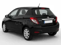 Usado Toyota Yaris City 69 CV (50 kW) 2012 Negro Utilitario