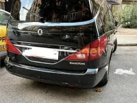 Usado SsangYong Rodius 165 CV (121 kW) 2010 Negro Monovolumen