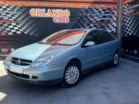 Usado Citroën C5 110 CV (80 kW) 2002 Azul claro Berlina