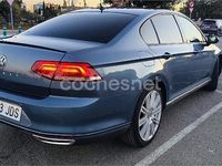 Usado VW Passat Edition 150 CV (110 kW) 2015 Azul Berlina