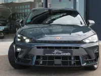 Usado Cupra Leon 150 CV (110 kW) 2024 Azul Berlina