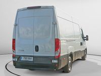 Usado Iveco Daily 136 CV (100 kW) 2022 Berlina
