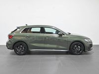 Usado Audi A3 S-Line 150 CV (110 kW) 2025 Verde Berlina