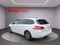 Usado Peugeot 308 SW Style 130 CV (95 kW) 2021 Blanco Familiar