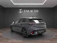 Usado Peugeot 308 Allure 130 CV (95 kW) 2024 Gris