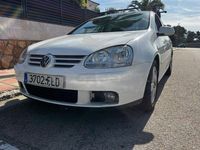 Usado VW Golf V Highline 102 CV (75 kW) 2007 Blanco Berlina