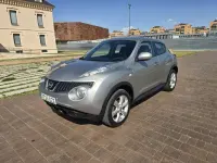 Usado Nissan Juke Premium Edition 117 CV (86 kW) 2011 Gris / plata SUV