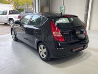 Usado Hyundai i30 Classic 109 CV (80 kW) 2010 Negro Berlina