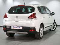 Usado Peugeot 3008 Allure 115 CV (84 kW) 2014 Blanco Familiar