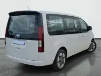 Usado Hyundai Staria 226 CV (166 kW) 2025 Blanco Monovolumen