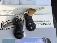 Usado Chrysler PT Cruiser Clasic 115 CV (84 kW) 2005 Granate Monovolumen