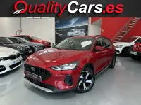 Usado Ford Focus Active 155 CV (114 kW) 2024 Rojo Berlina