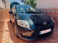 Usado Toyota Auris Active 90 CV (66 kW) 2009 Negro Utilitario