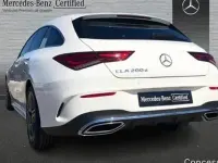 Usado Mercedes CLA200 Shooting Brake 150 CV (110 kW) 2022 Blanco Familiar