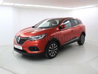 Usado Renault Kadjar Equilibre 115 CV (84 kW) 2022 Rojo deseo (metalizado especial) SUV