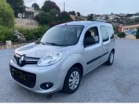 Usado Renault Kangoo 90 CV (66 kW) 2016 Gris / plata Monovolumen
