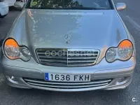 Usado Mercedes C220 Elegance 150 CV (110 kW) 2007 Gris / plata Berlina