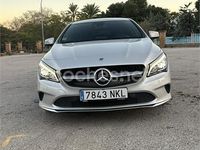 Usado Mercedes CLA200 Shooting Brake 136 CV (100 kW) 2018 Gris / plata Familiar