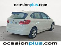 Usado BMW 218 Active Tourer 150 CV (110 kW) 2015 Blanco Monovolumen