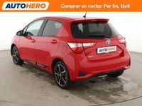 Usado Toyota Yaris Hybrid Active 101 CV (74 kW) 2017 Rojo Berlina