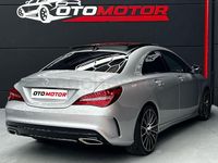 Usado Mercedes CLA220 AMG line 177 CV (130 kW) 2016 Gris / plata Berlina