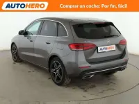 Usado Mercedes B200 Progressive 163 HP (119 kW) 2019 Cinzento Monovolume