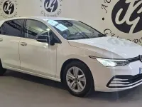 Usado VW Golf VIII Life 115 CV (84 kW) 2021 Blanco Berlina