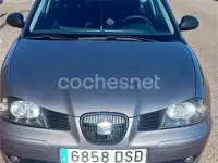 Usado Seat Ibiza 100 CV (73 kW) 2005 Gris / plata Utilitario