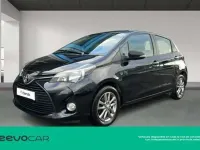 Usado Toyota Yaris Active 69 CV (50 kW) 2017 Negro Utilitario