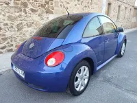 Usado VW New Beetle 105 CV (77 kW) 2009 Azul Utilitario