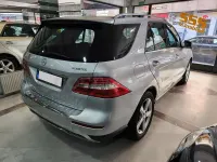 Usado Mercedes ML250 AMG Edition 1 204 CV (150 kW) 2012 Gris / plata SUV