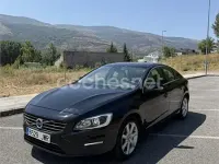 Usado Volvo S60 Momentum 150 CV (110 kW) 2017 Negro Berlina