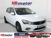 Usado Kia Ceed Style 91 CV (66 kW) 2010 Gris Utilitario