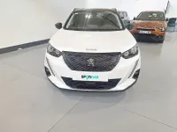 Usado Peugeot 2008 Allure 130 CV (95 kW) 2020 Blanco SUV