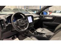 Usado Volvo XC40 163 CV (119 kW) 2024 Negro SUV