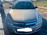 Usado Opel Astra Sport 105 CV (77 kW) 2007 Gris / plata Berlina